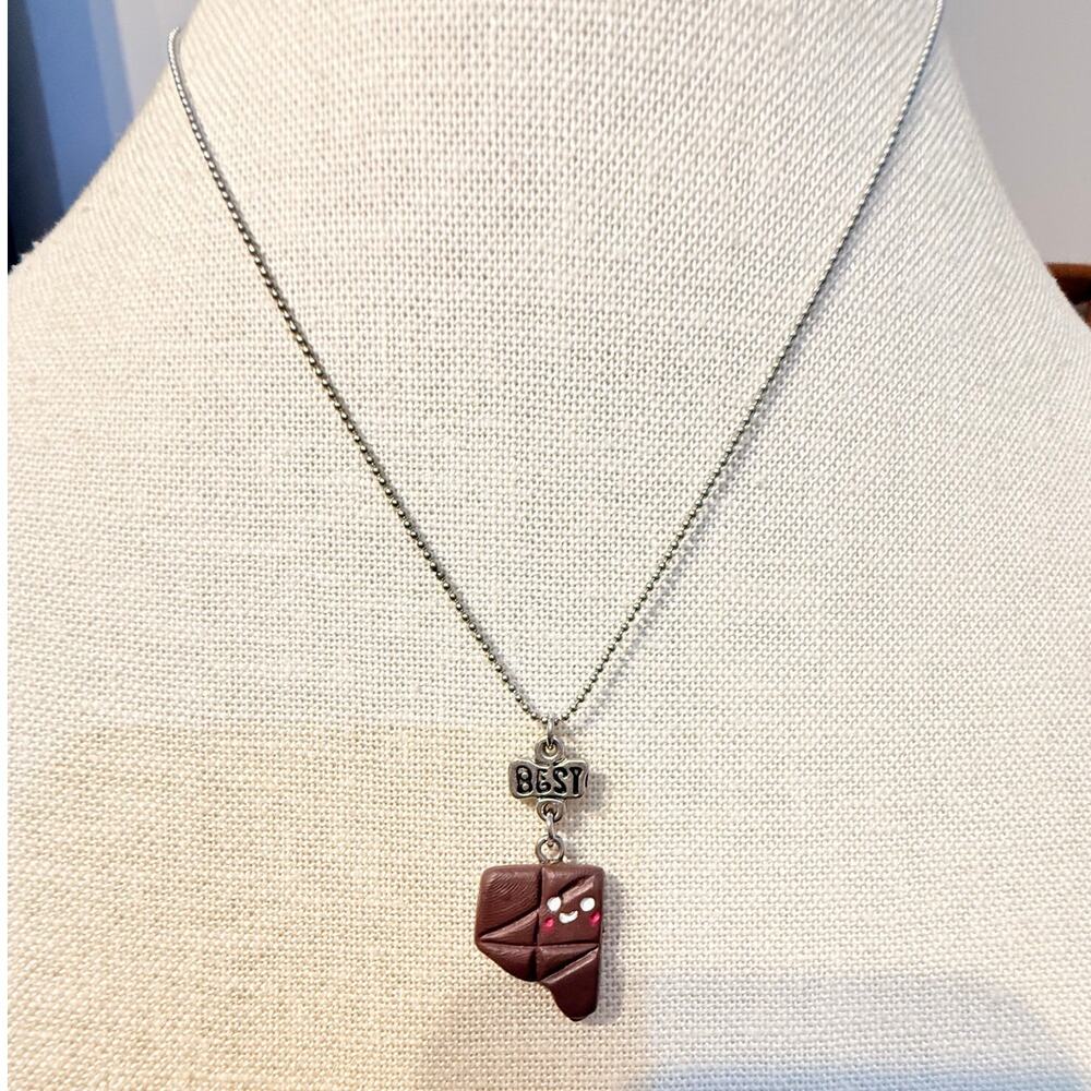 Vintage Best Friends Chocolate Pendant Necklace 18+2”